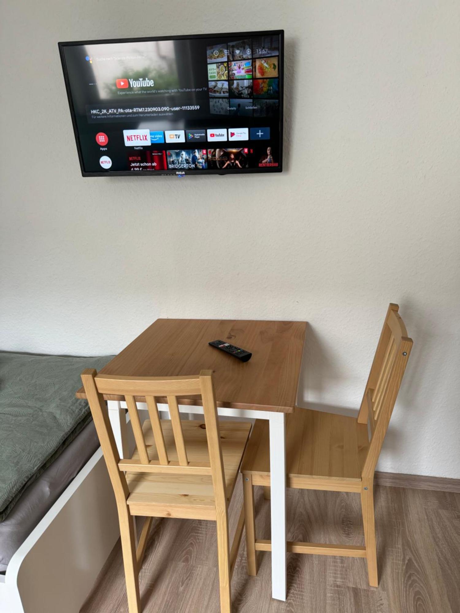 Guenstiges Apartment Gelsenkirchen Schalke Exterior foto